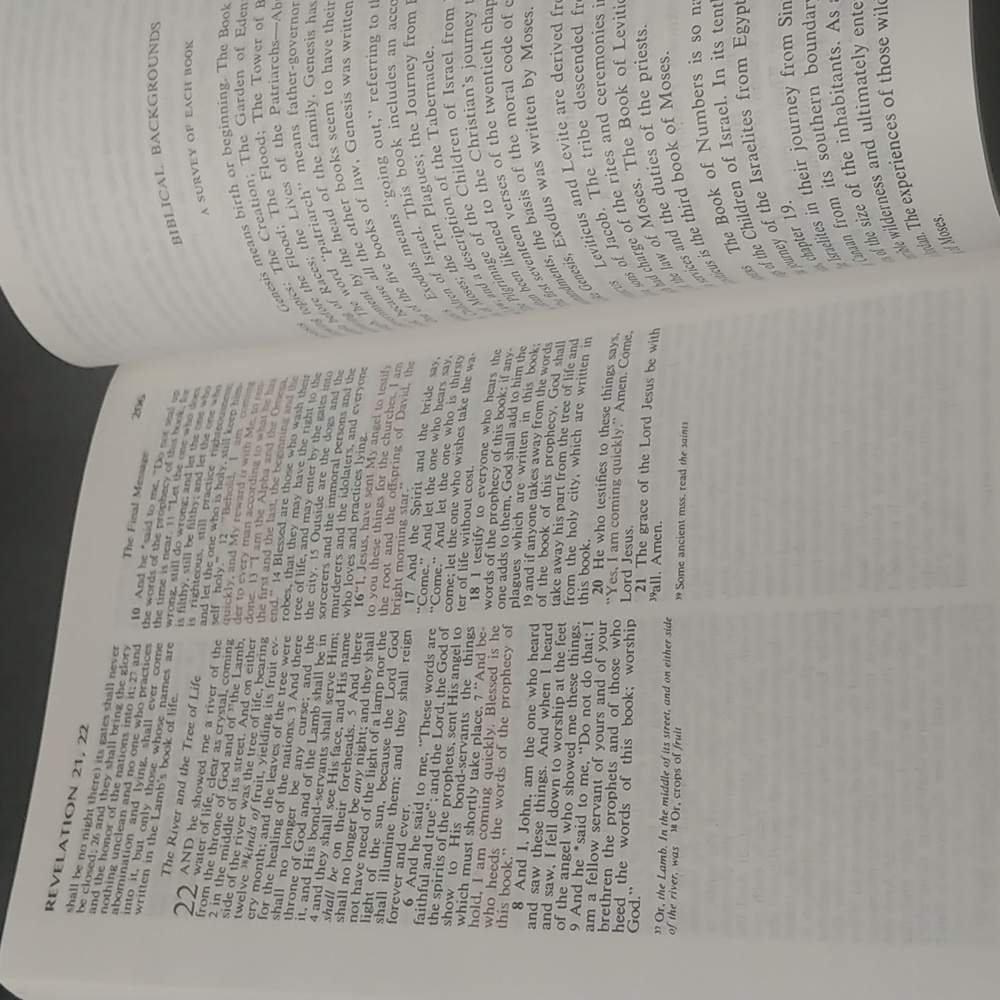 New American Standard Bible - Red and White 1977 Edition - Picture 9 of 9